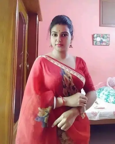Escorts Singur